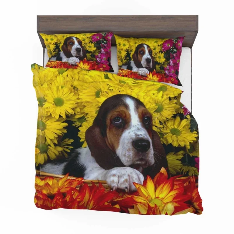 Basket of Flowers and Basset Beauty: Basset Hound Bedding Set 1