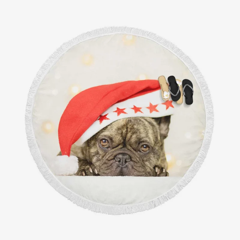 French Bulldog Santa Hat Elegance Round Beach Towel